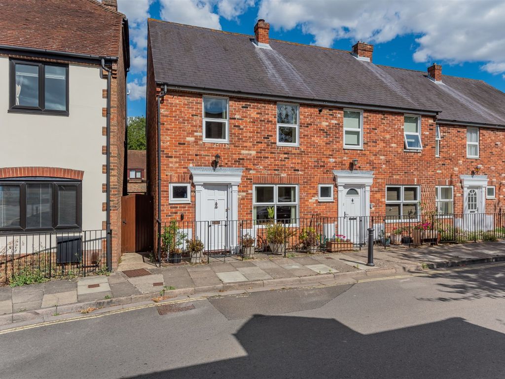 3 bed end terrace house for sale in 8 Kings Terrace, Emsworth PO10 Zoopla