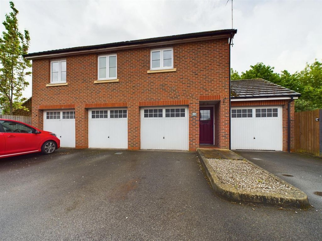 2 bed flat for sale in Hardwick Drive, Gwersyllt, Wrexham LL11 Zoopla