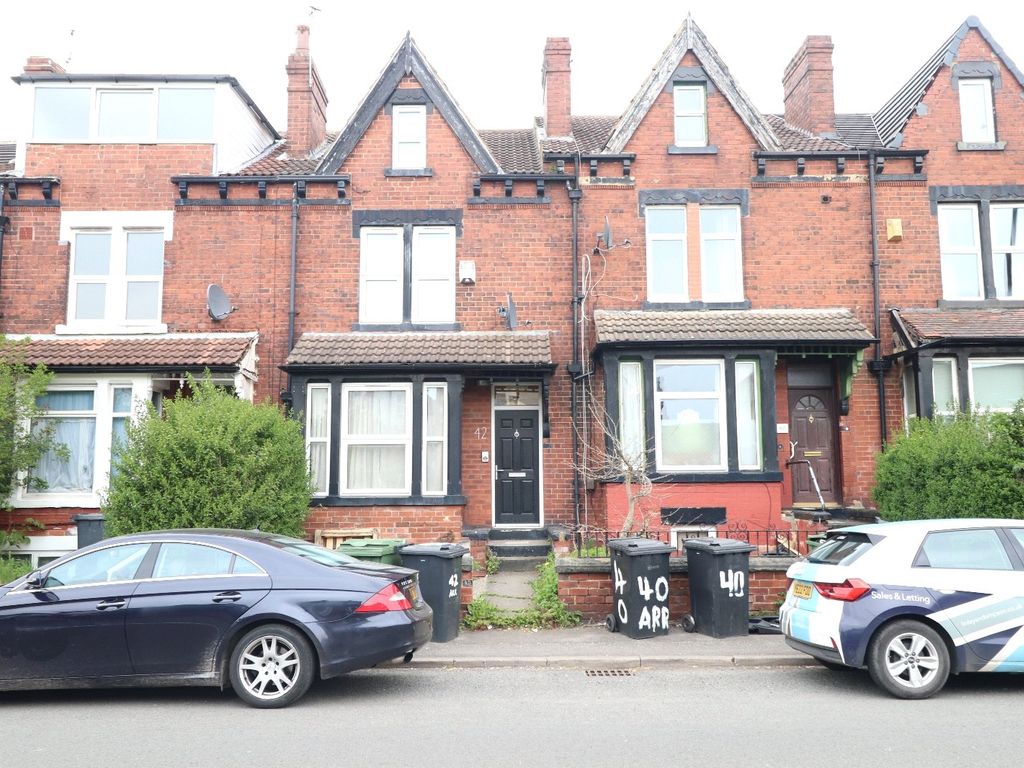 1 bed flat to rent in Armley Ridge Road, Leeds, West Yorkshire LS12
