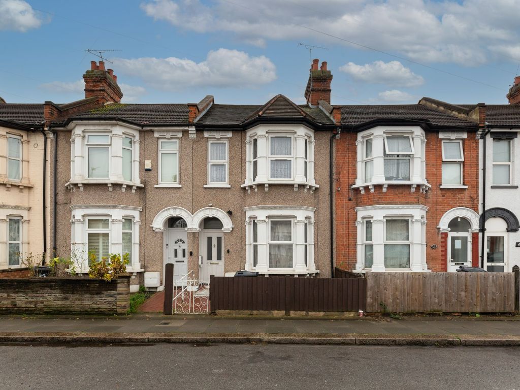 2 bed terraced house for sale in Britannia Road, Ilford IG1, £330,000 Zoopla