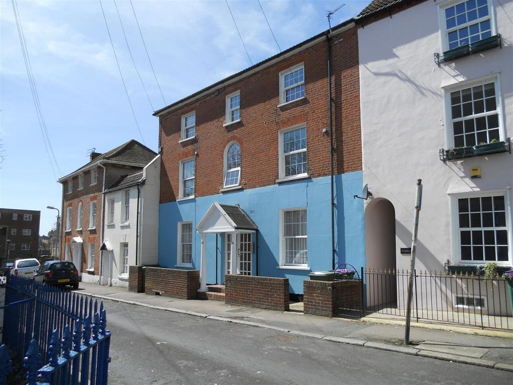 1 bed flat to rent in Flat 4, 8385 Harbour Way, Folkestone CT20 Zoopla