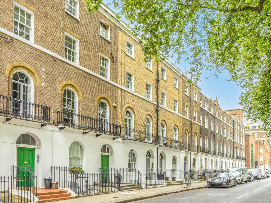 3 bed flat for sale in Regent Square, London WC1H, £850,000 Zoopla