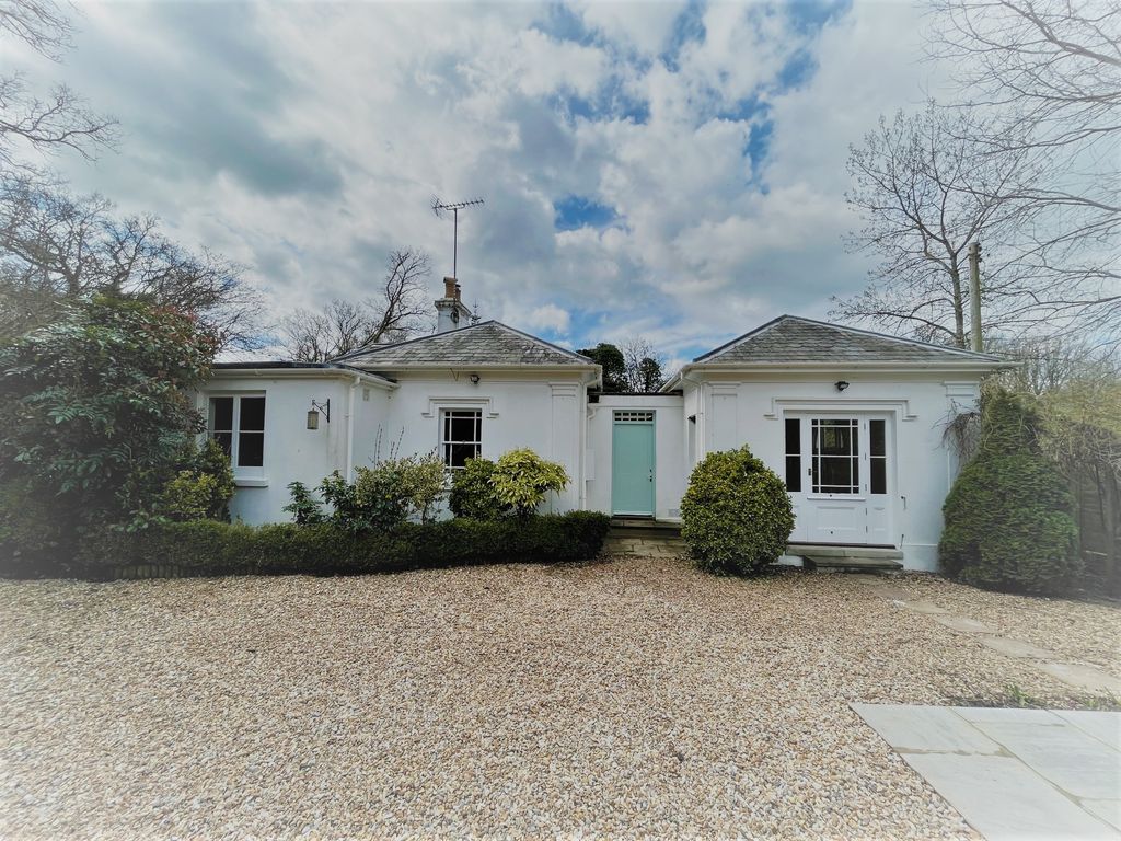 3 bed lodge to rent in Armsworth Park, Alresford SO24 Zoopla