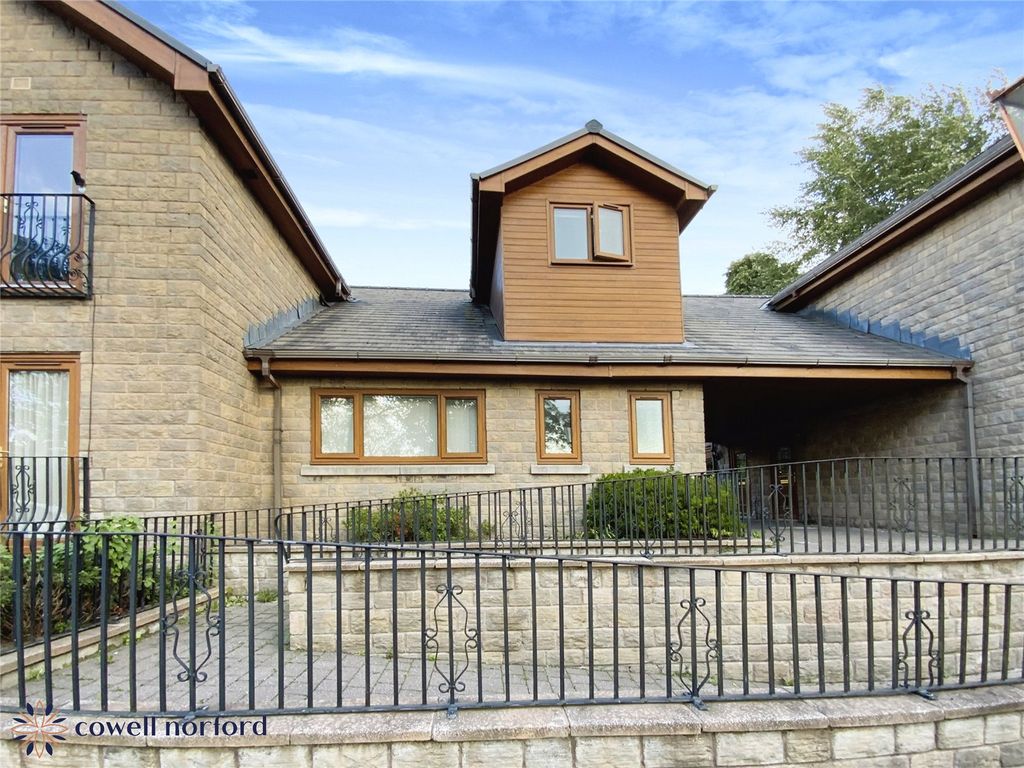 2 bed flat for sale in Falinge Road, Rochdale, Greater Manchester OL12