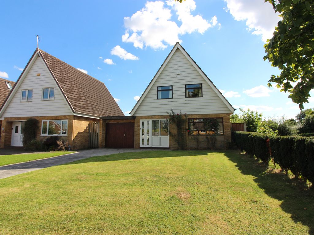 4 bed detached house for sale in Arundel Drive, Carleton FY6 Zoopla