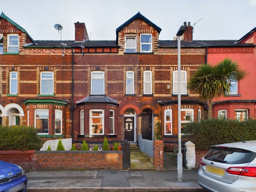 5 bed terraced house for sale in Bloom Street, Stockport SK3, £350,000