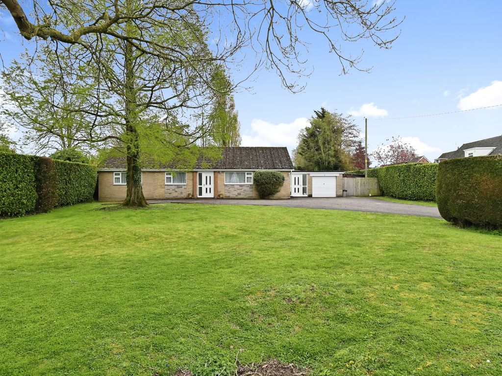 3 bed bungalow for sale in School Lane, Little Melton, Norwich, Norfolk