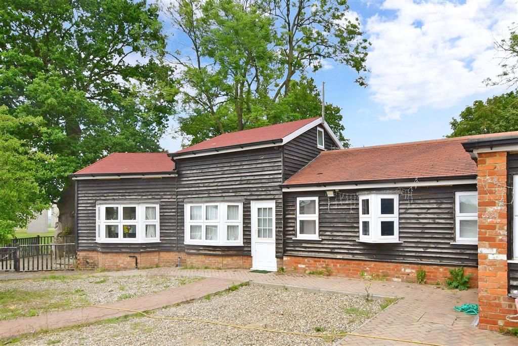 1 bed semidetached bungalow for sale in Murthering Lane, Navestock