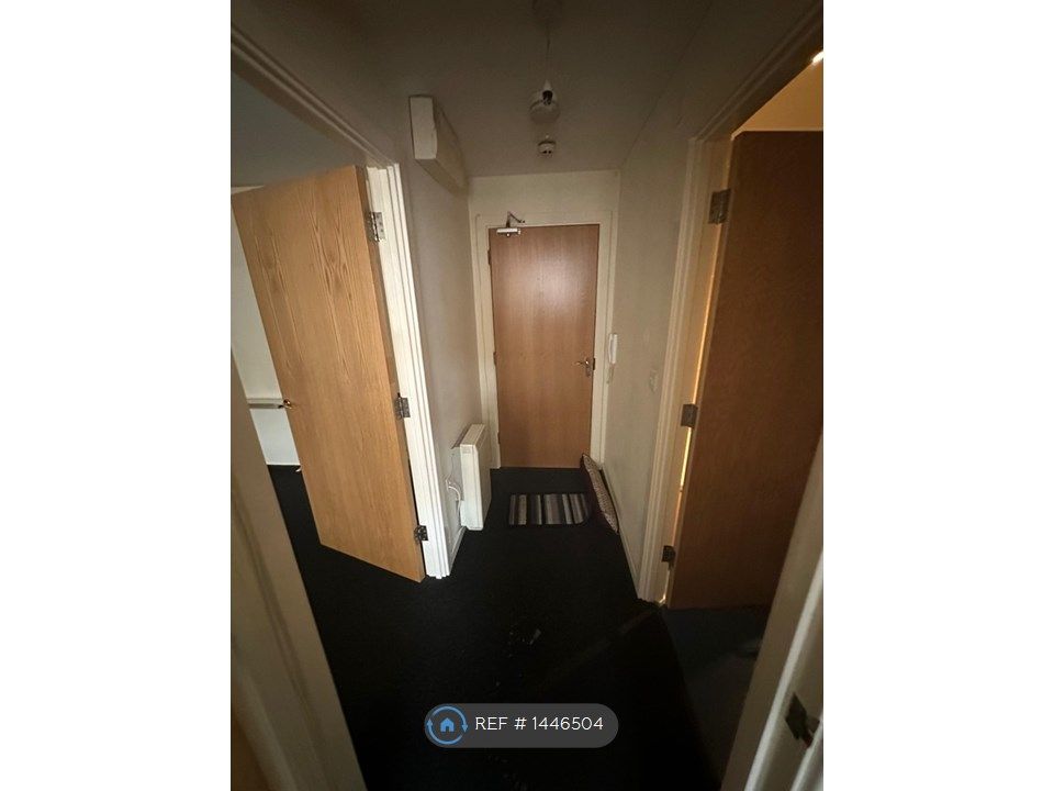 1 bed flat to rent in Bayheath House, Outwood, Wakefield WF1, £600 pcm