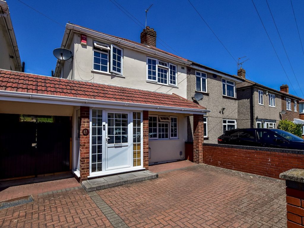 Property for sale in Raleigh Avenue, Hayes UB4 Zoopla