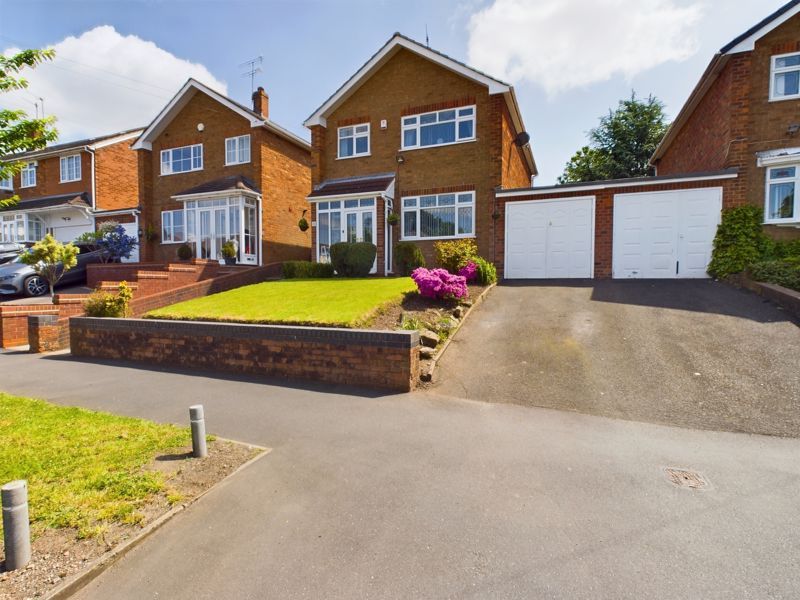 3 bed linkdetached house for sale in Brandhall Road, Oldbury B68 Zoopla
