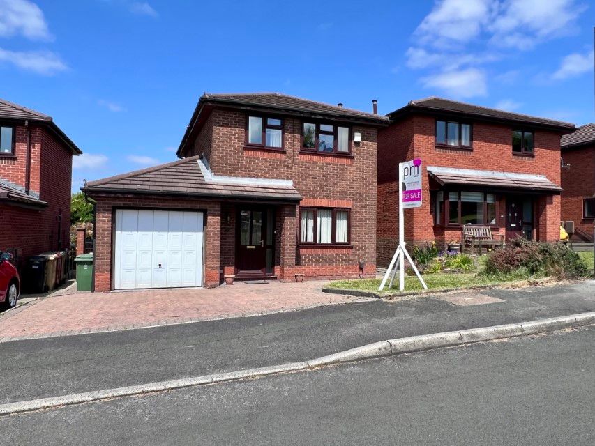 3 bed detached house for sale in Kensington Drive, Bolton BL6 Zoopla