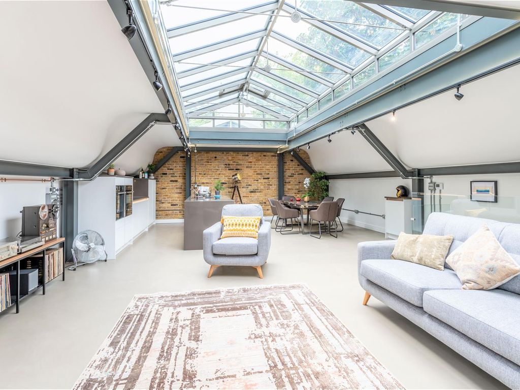 Ronin Mews, Parkholme Road, London E8  