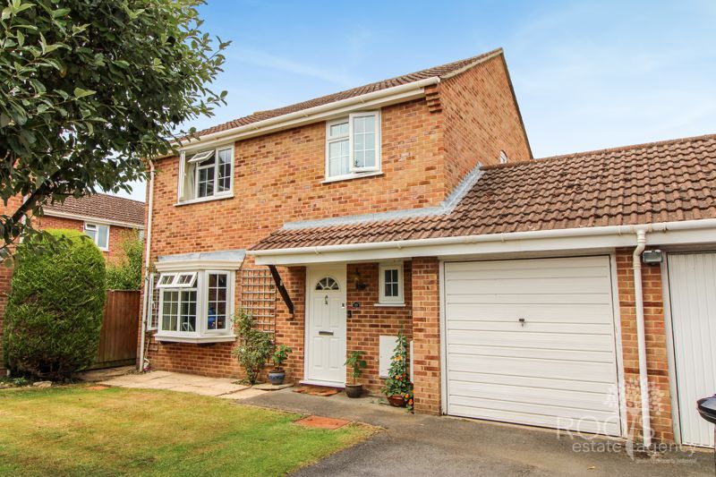 4 bed detached house for sale in Spurcroft Road, Thatcham RG19 Zoopla