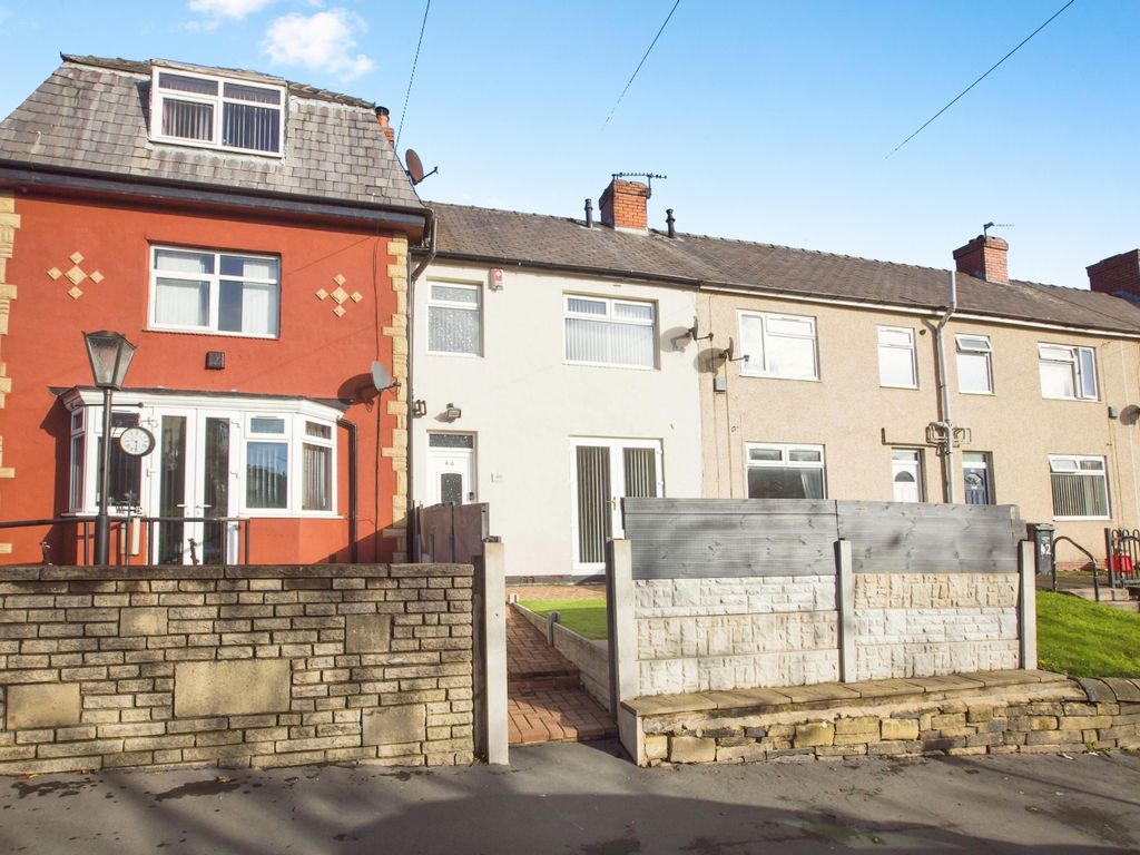 3 bed terraced house for sale in Ovenden Way, Halifax, West Yorkshire