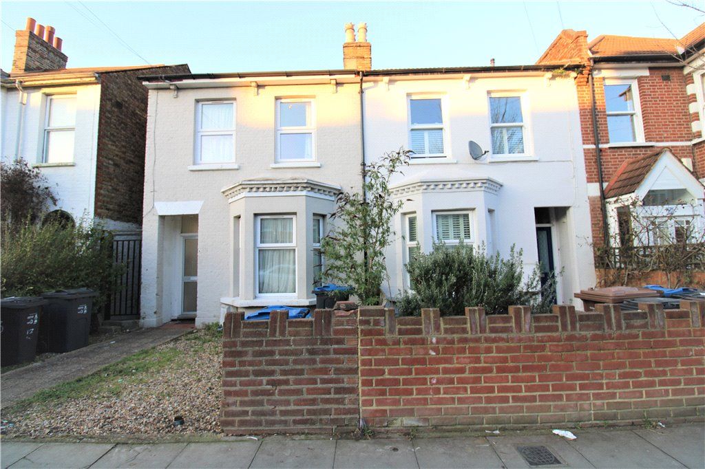1 bed property to rent in Cavendish Road, London SW19 Zoopla