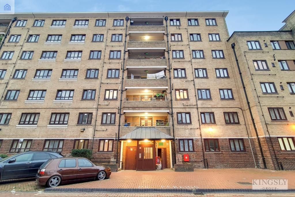 Chadworth Green, London N4