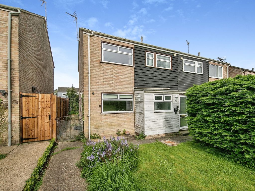 3 bed semidetached house for sale in Kings Road, Glemsford, Sudbury
