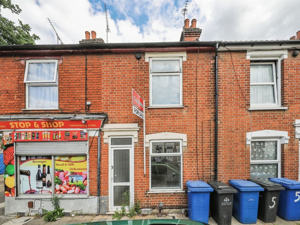 3 bed terraced house for sale in Surrey Road, Ipswich IP1, £150,000
