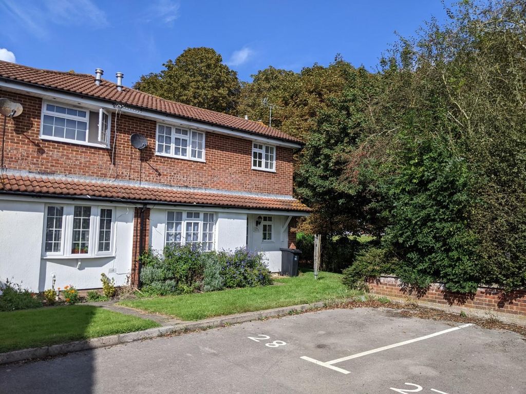 2 bed end terrace house for sale in Teal Close, Bridgwater TA6, £