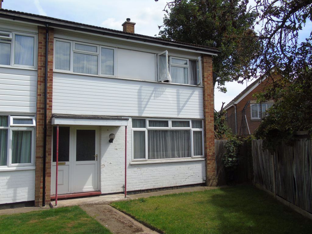 3 bed property to rent in Parlaunt Road, Langley, Slough SL3 Zoopla