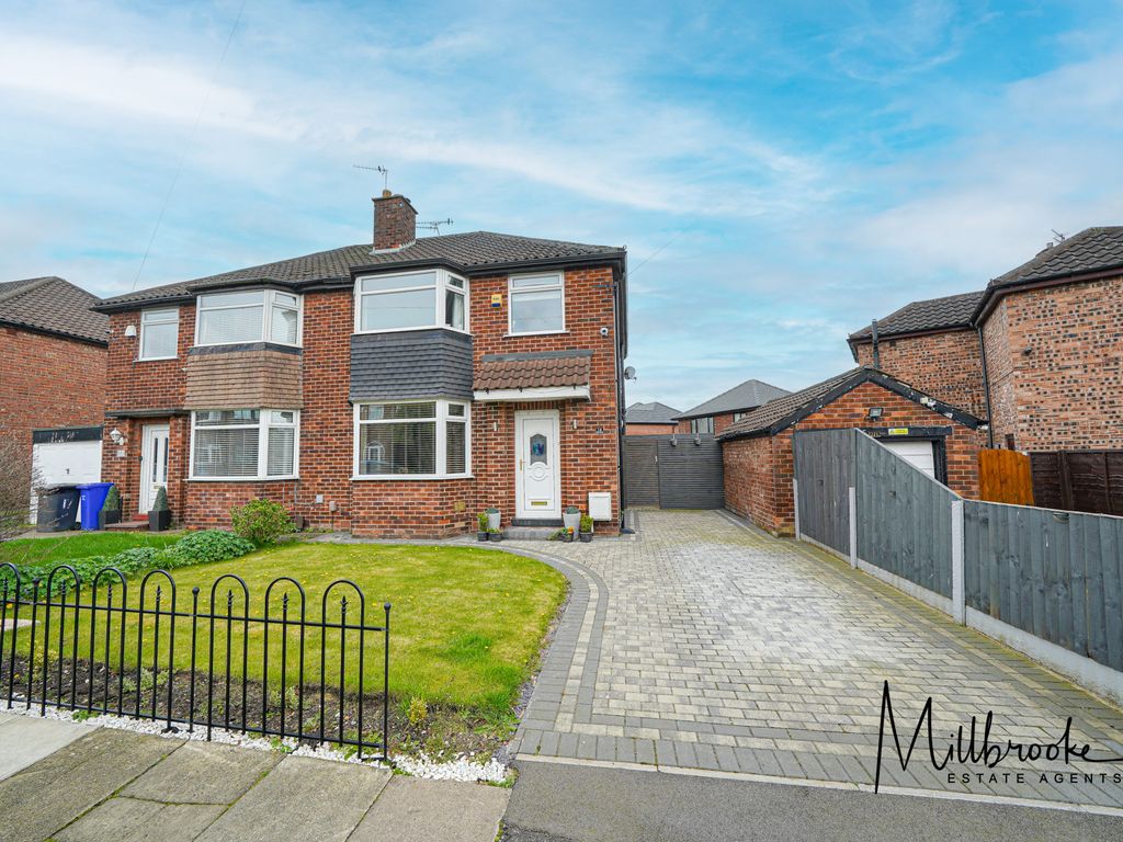 3 bed semidetached house for sale in Edenfield Lane, Worsley