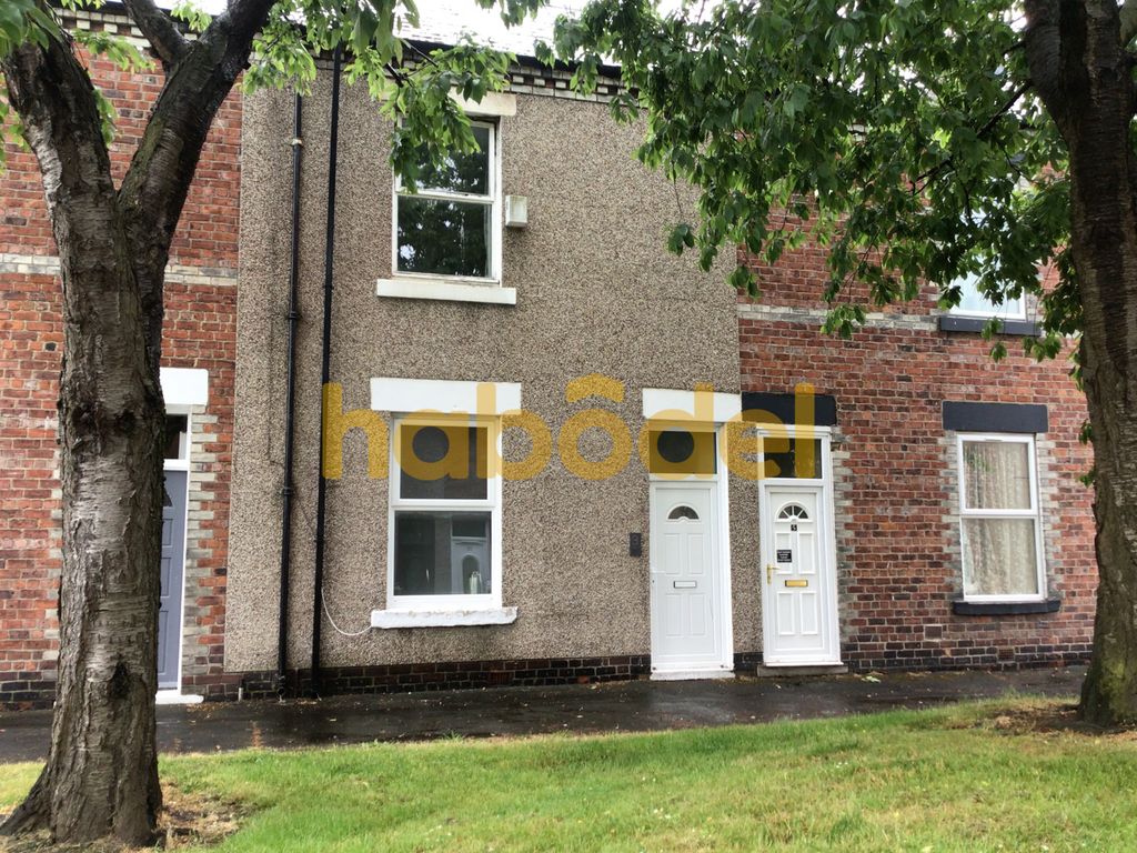2 bed terraced house to rent in Church Street, Hebburn NE31, £600 pcm