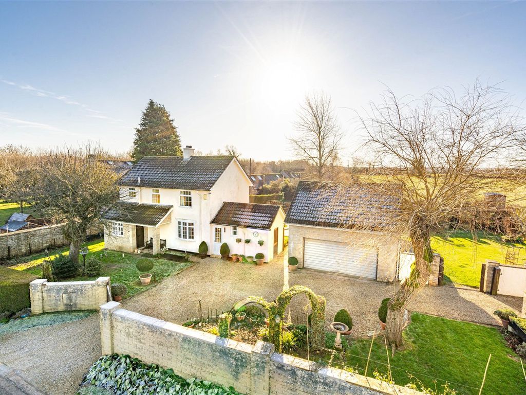 3 bed detached house for sale in Nettleton, Chippenham SN14, £795,000