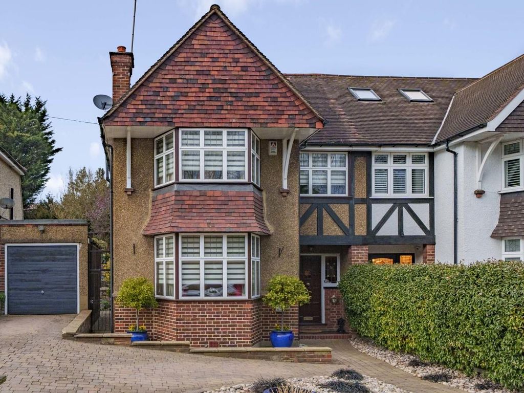 3 bed property for sale in Friern Mount Drive, London N20 Zoopla