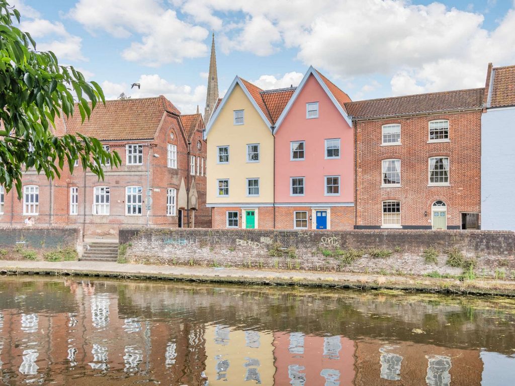 Quayside, Norwich NR3  