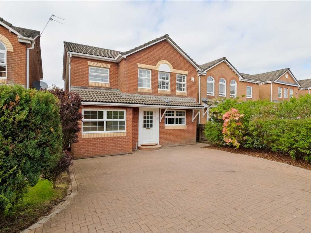5 bed detached house for sale in Strathpeffer Drive, East Kilbride, Glasgow G75, £299,995 Zoopla