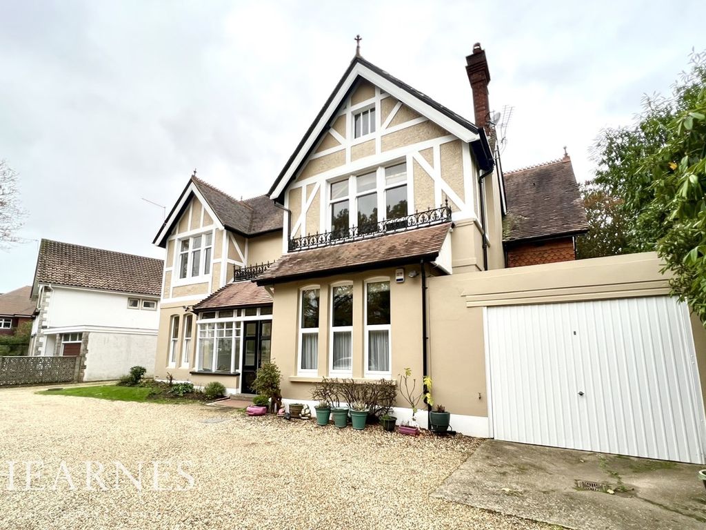 Cavendish Road, Bournemouth BH1  