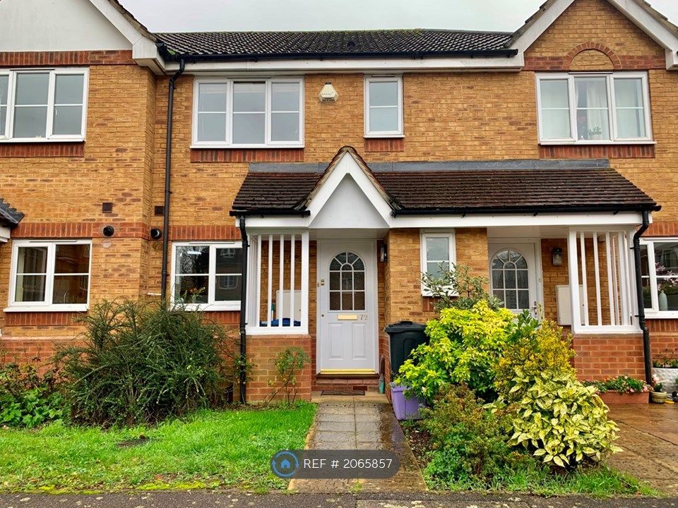 3 bed terraced house to rent in Gower House, London SW19, £2,500 pcm