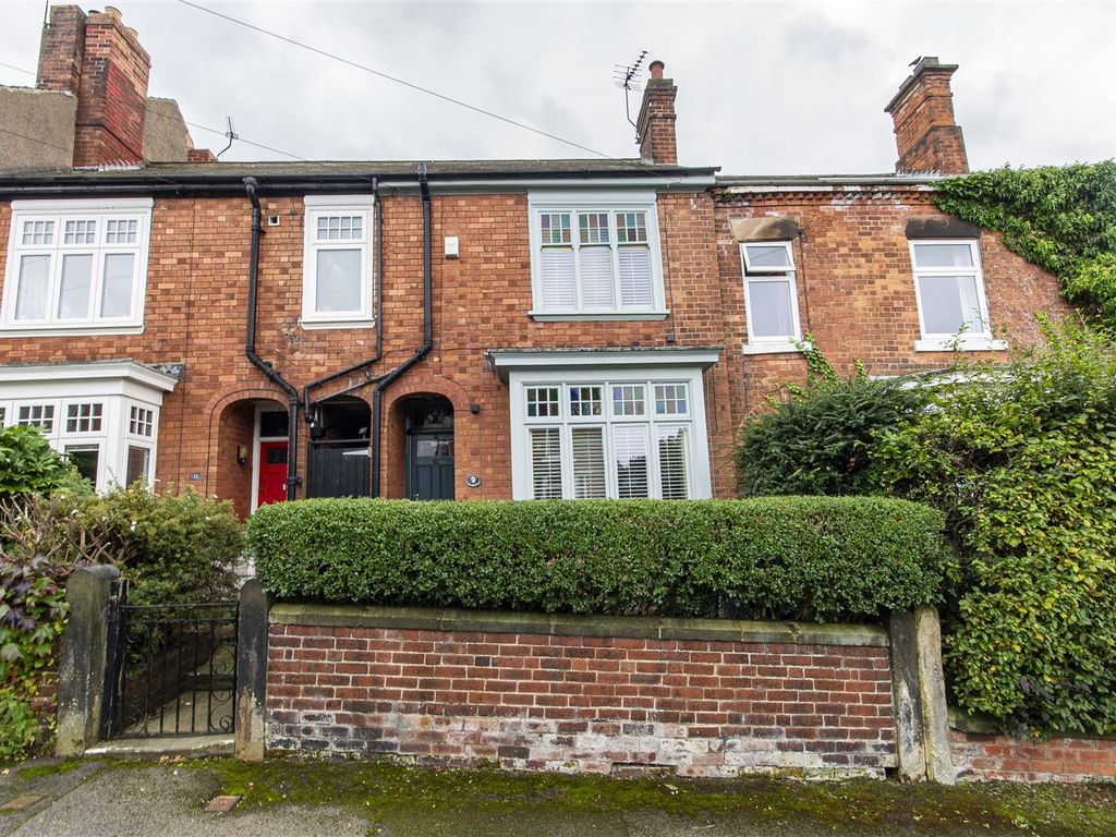 2 bed terraced house for sale in Hartington Road, Spital, Chesterfield