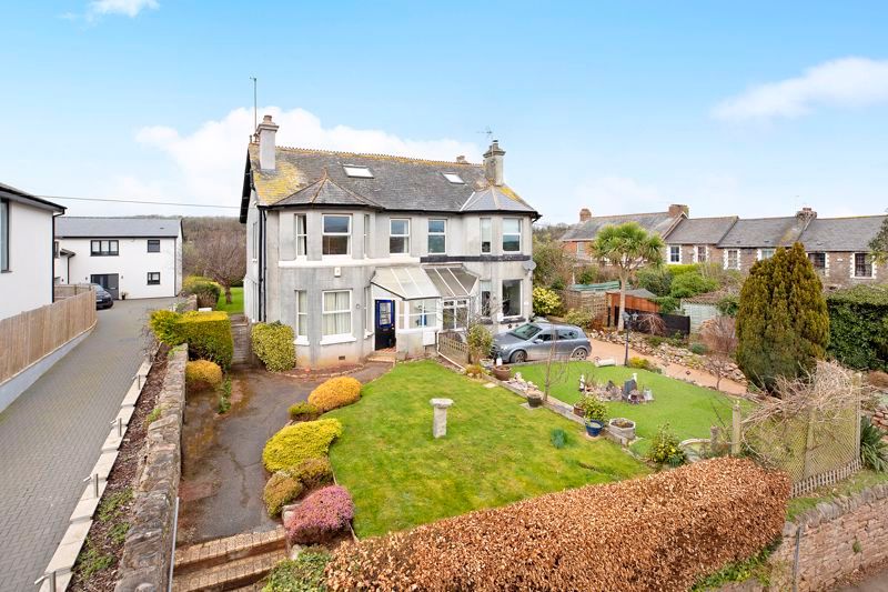 4 bed semidetached house for sale in Huxnor Road, Kingskerswell