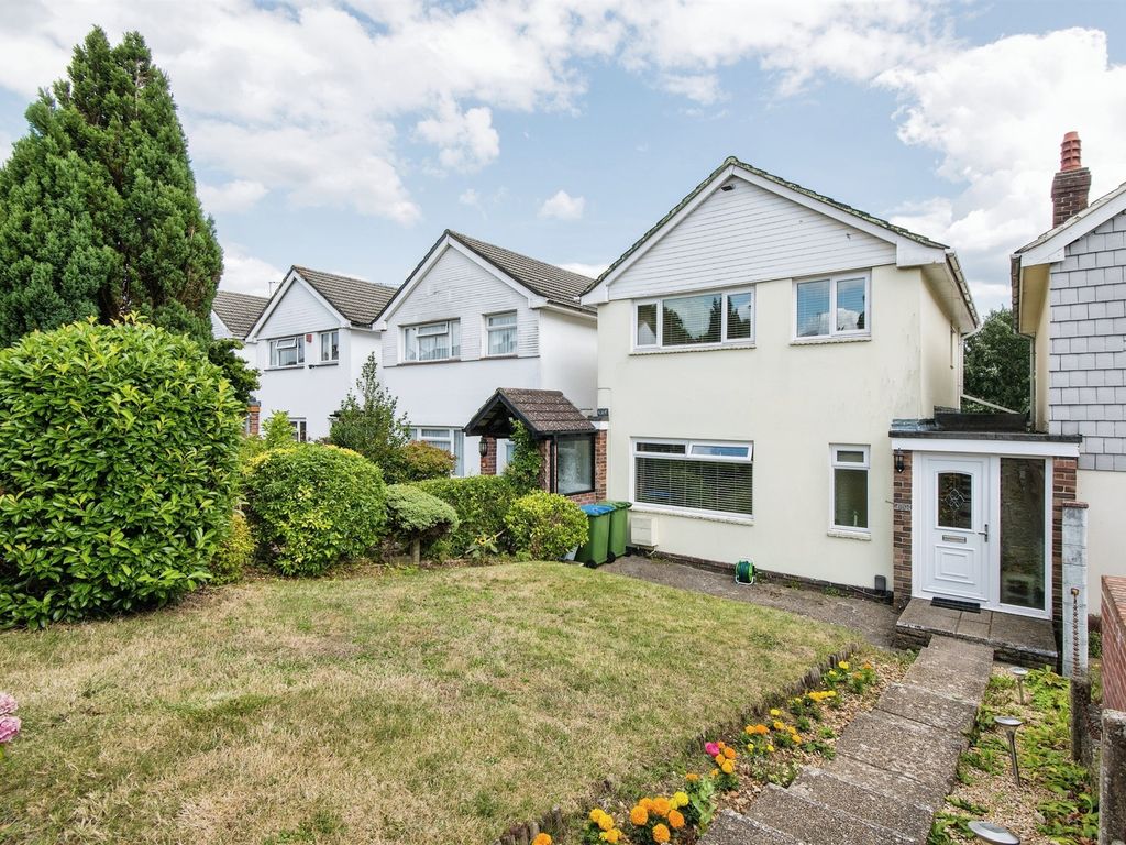 3 bed linkdetached house for sale in Chadwell Avenue, Southampton SO19 Zoopla