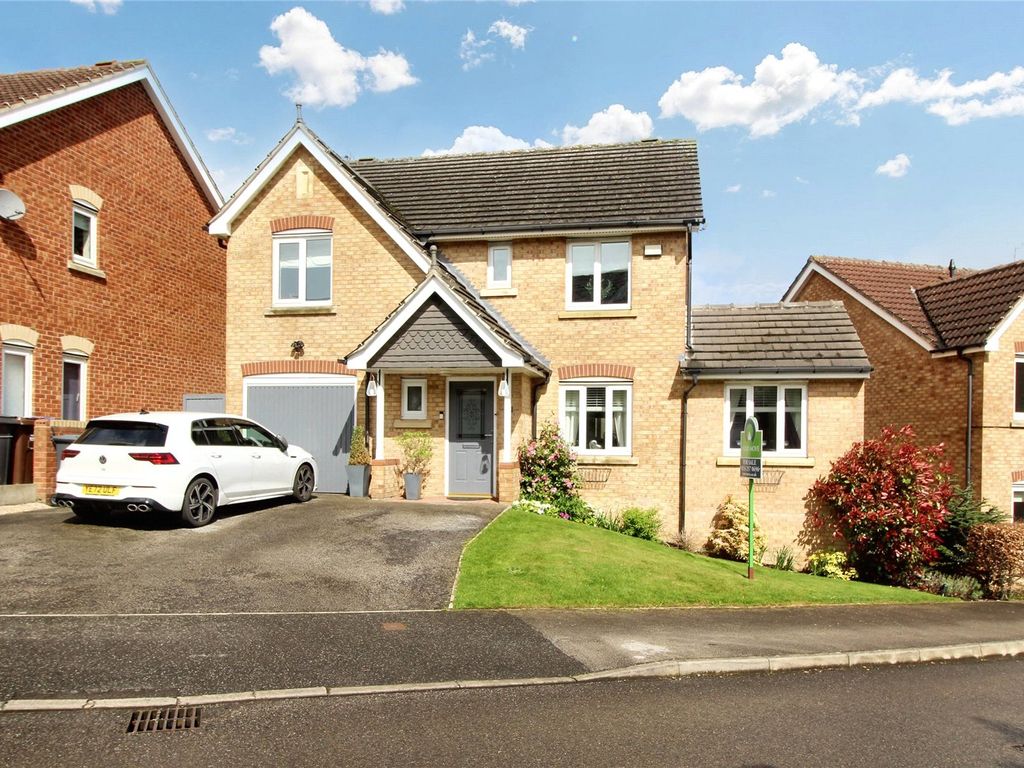 4 bed detached house for sale in Ironstone Crescent, Chapeltown, Sheffield, South Yorkshire S35