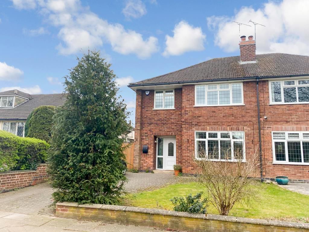 3 bed semidetached house to rent in Tutbury Avenue, Cannon Hill