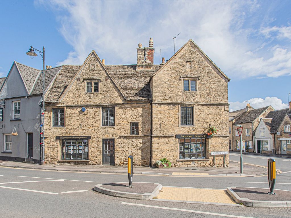 3 bed terraced house for sale in Hampton Street, Tetbury GL8, £375,000