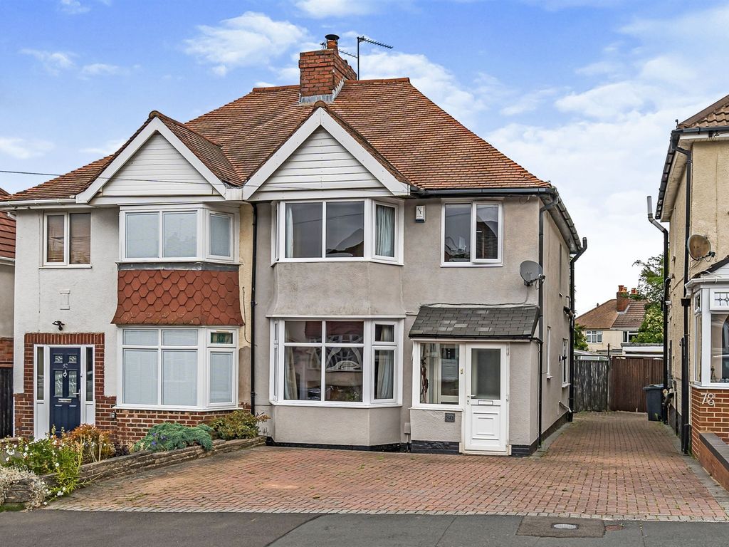 3 bed semidetached house for sale in Barnford Crescent, Oldbury B68