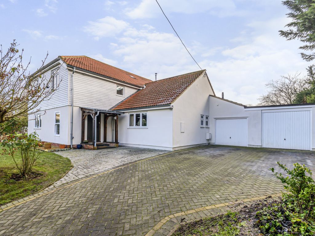 5 bed detached house for sale in Alphamstone Road, Lamarsh, Bures