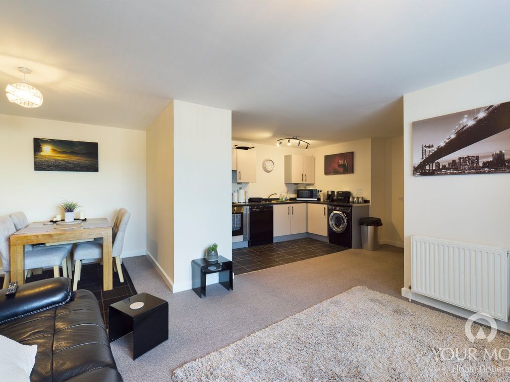 2 bed flat for sale in Woolmonger Street, Northampton NN1 Zoopla