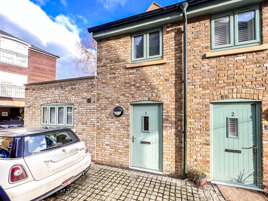 1 bed mews house to rent in Priory Street, Hertford SG14 Zoopla