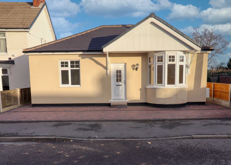 3 bed detached bungalow for sale in Ashby Road, Scunthorpe DN16 Zoopla