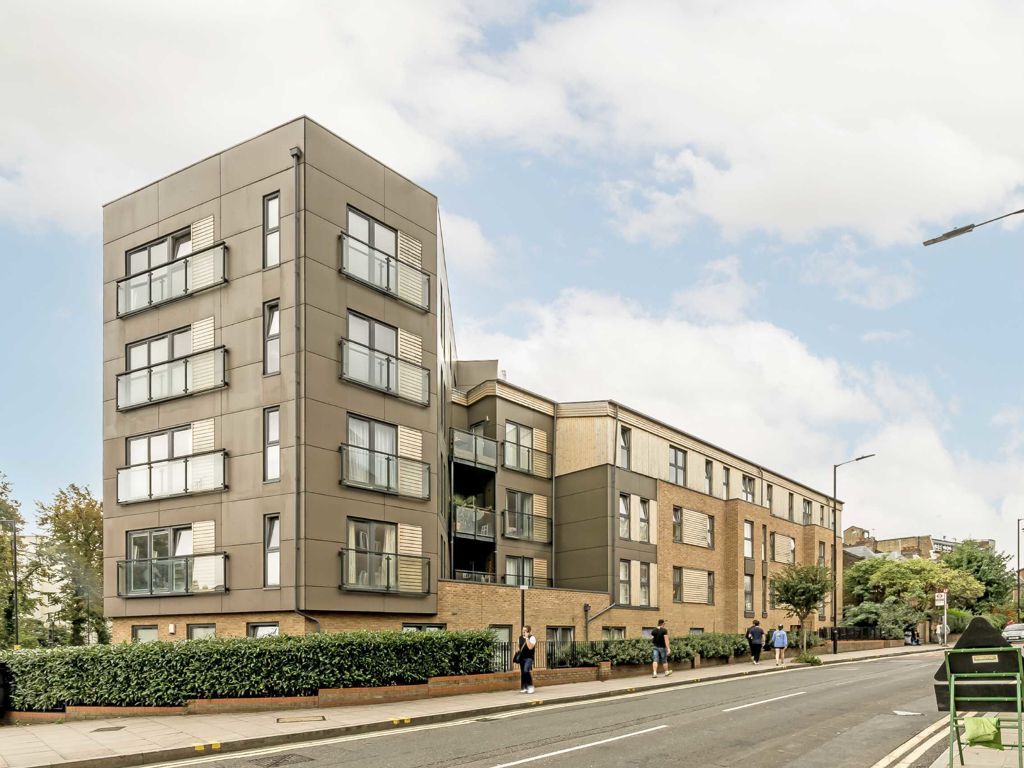 1 bed flat for sale in Amhurst Road, London E8, £400,000 Zoopla