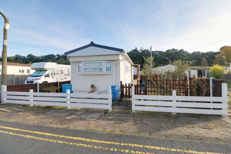 Second Avenue, Parklands Mobile Homes, Scunthorpe DN17  