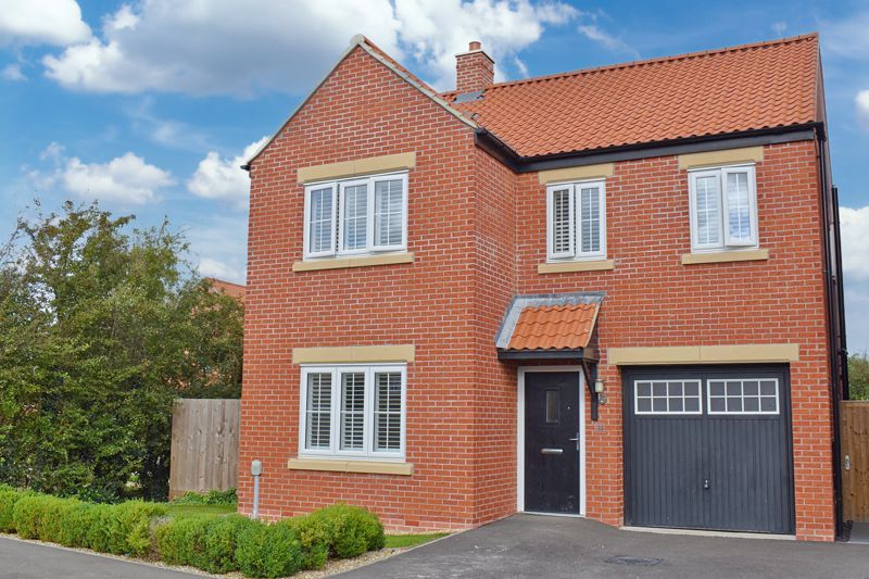 4 bed detached house for sale in Strawberry Fields, SuttonOnTrent