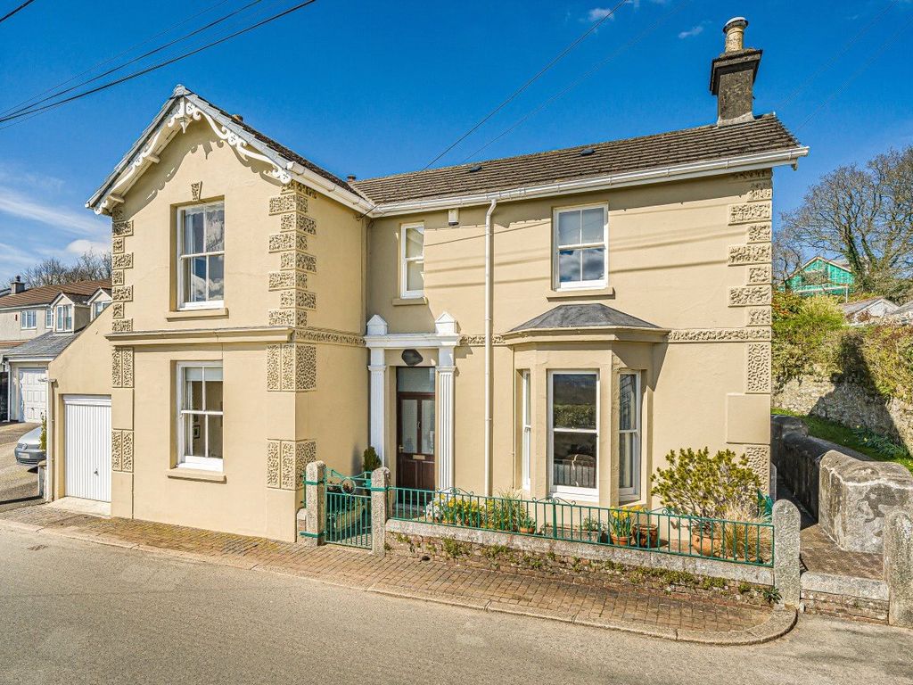 3 bed detached house for sale in Albaston, Gunnislake, Cornwall PL18, £
