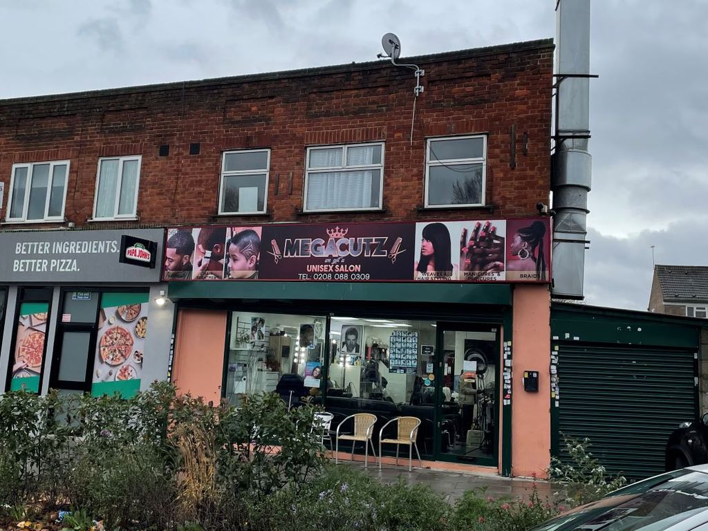 2 bed flat for sale in 560A Hertford Road, Enfield, Middlesex EN3 Zoopla