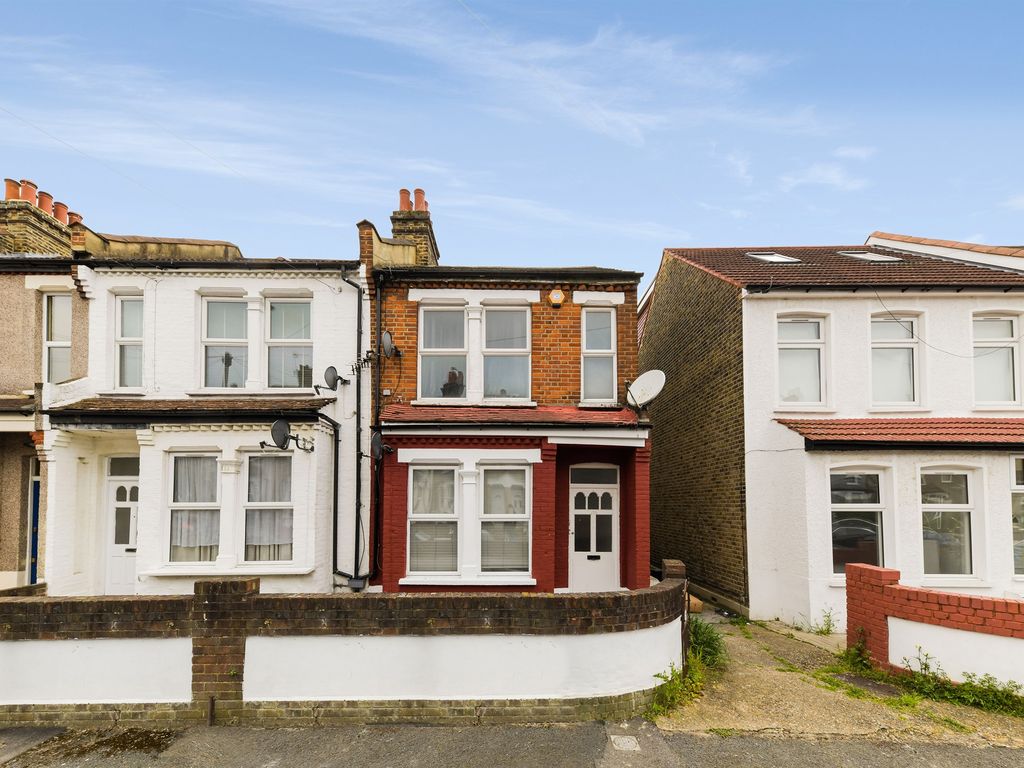 1 bed flat for sale in Upton Road, Thornton Heath CR7 Zoopla